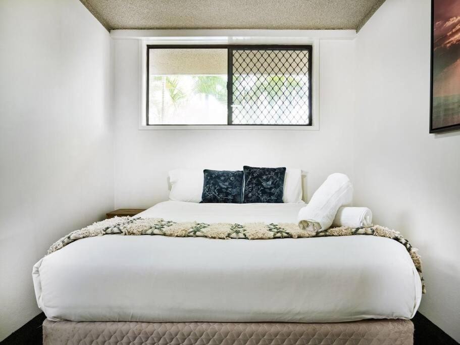 Cheap And Cheerful Budget Apartment
