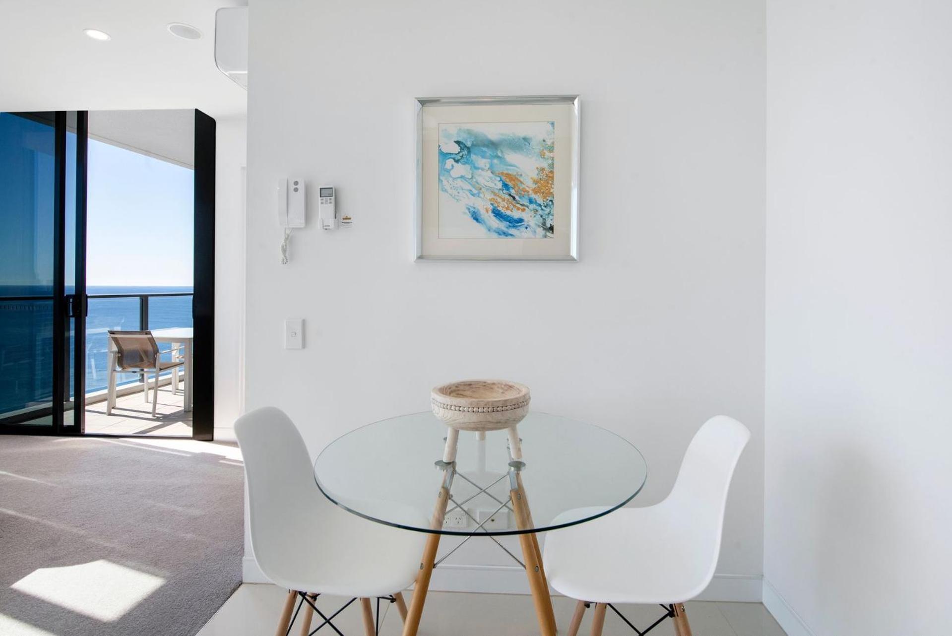 Rhapsody High Level Deluxe - Coasthm Apartment *