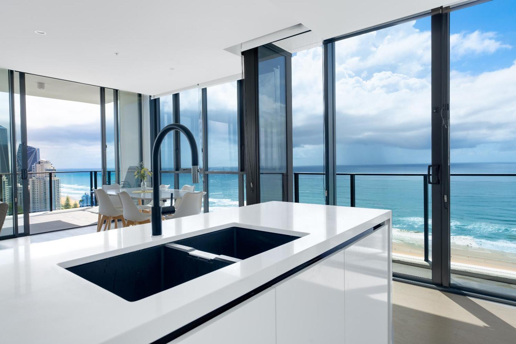 Apartment 3br- Luxury Penthouse Gold Coast