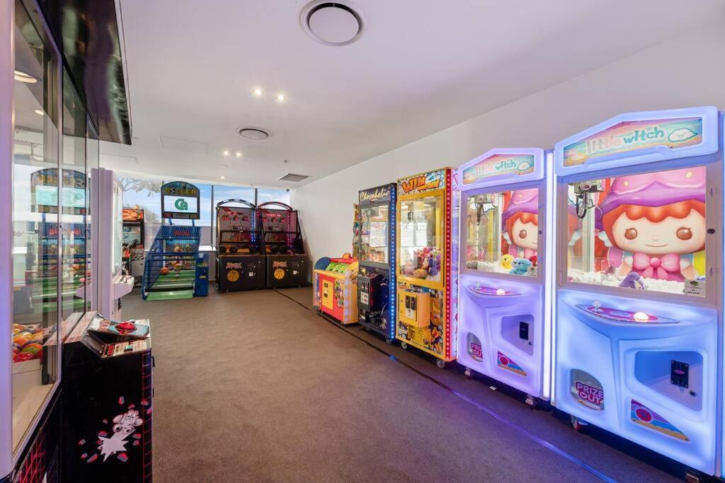 Huge Circle On Cavill 2 Brm Sleeps 6 - Optimise Apartment Gold Coast
