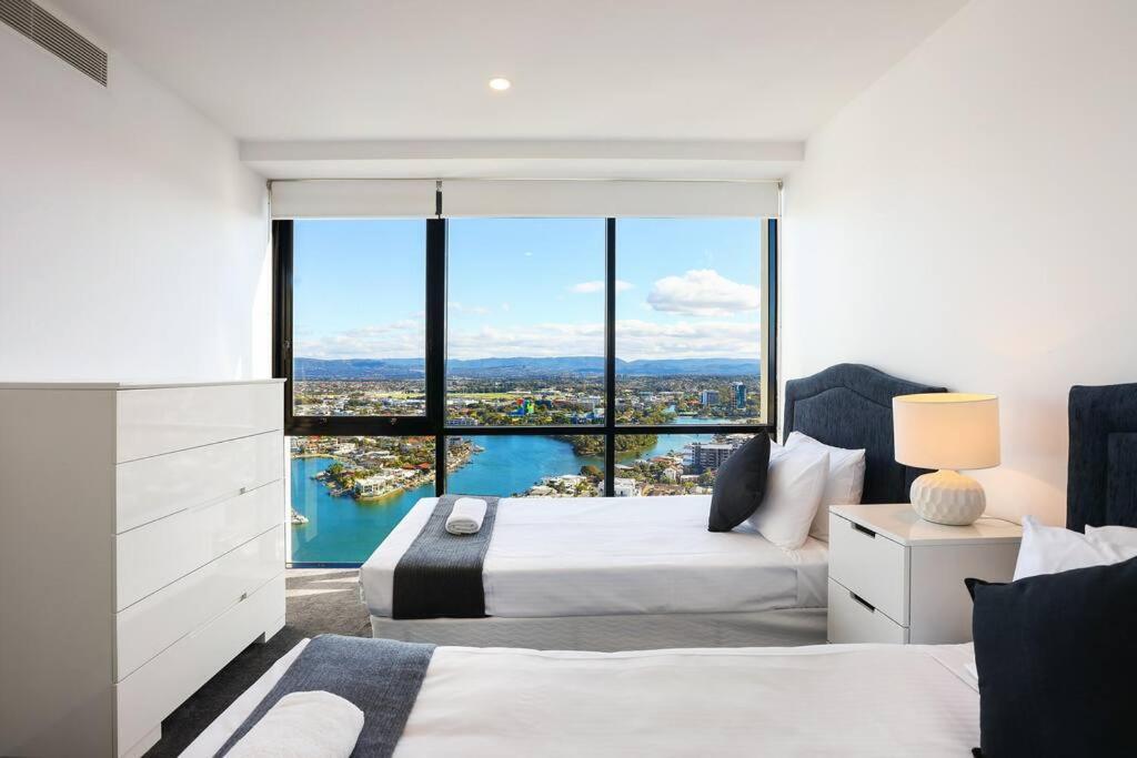 Apartment Huge Circle On Cavill 2 Brm Sleeps 6 - Optimise