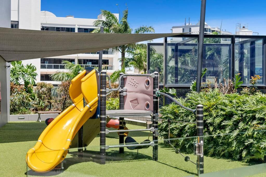 Huge Circle On Cavill 2 Brm Sleeps 6 - Optimise Gold Coast
