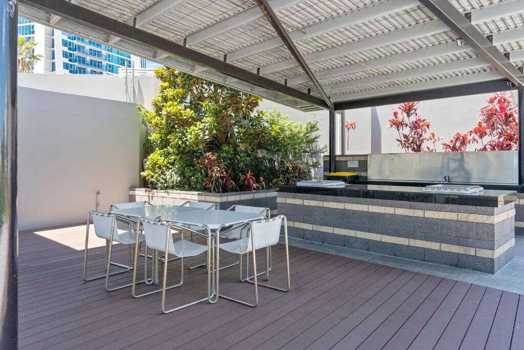 Huge Circle On Cavill 2 Brm Sleeps 6 - Optimise Apartment