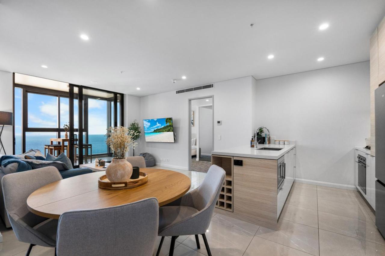 The Paradise - Beachfront Lux Ocean View 2br With Infinity Pool Gold Coast
