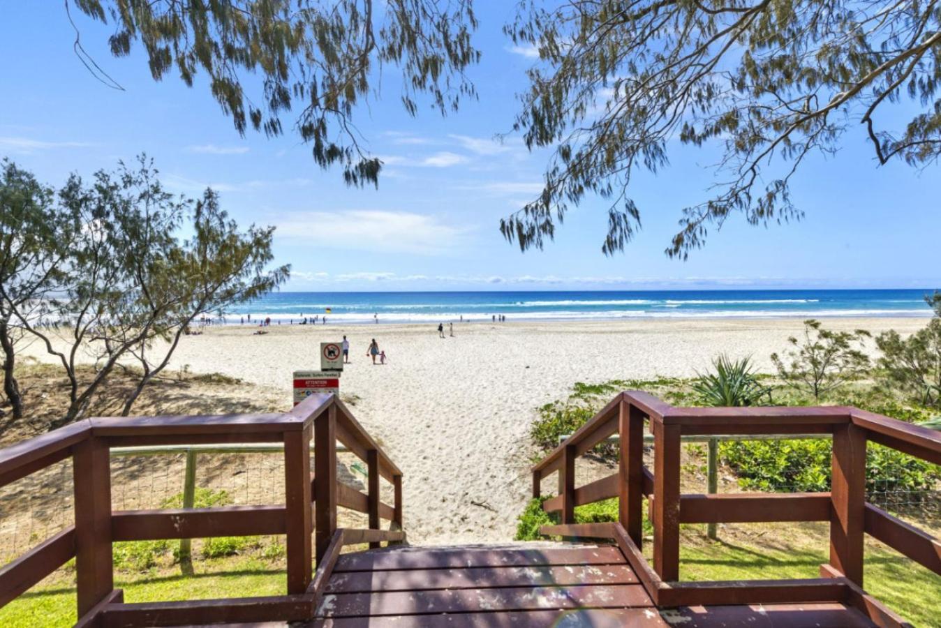 The Paradise - Beachfront Lux Ocean View 2br With Infinity Pool Apartment *