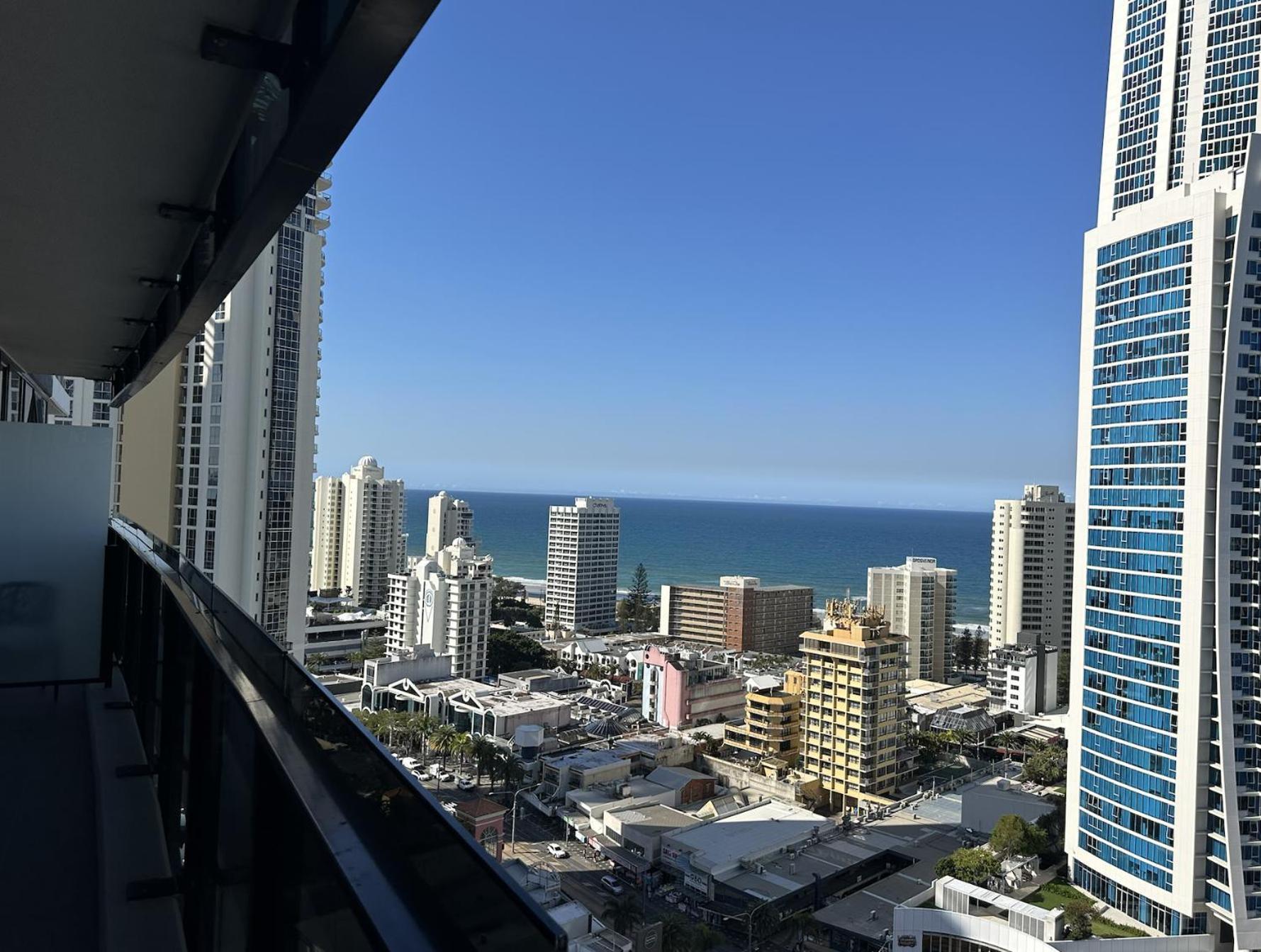Apartment Beachview Surfers 2bd Lux *