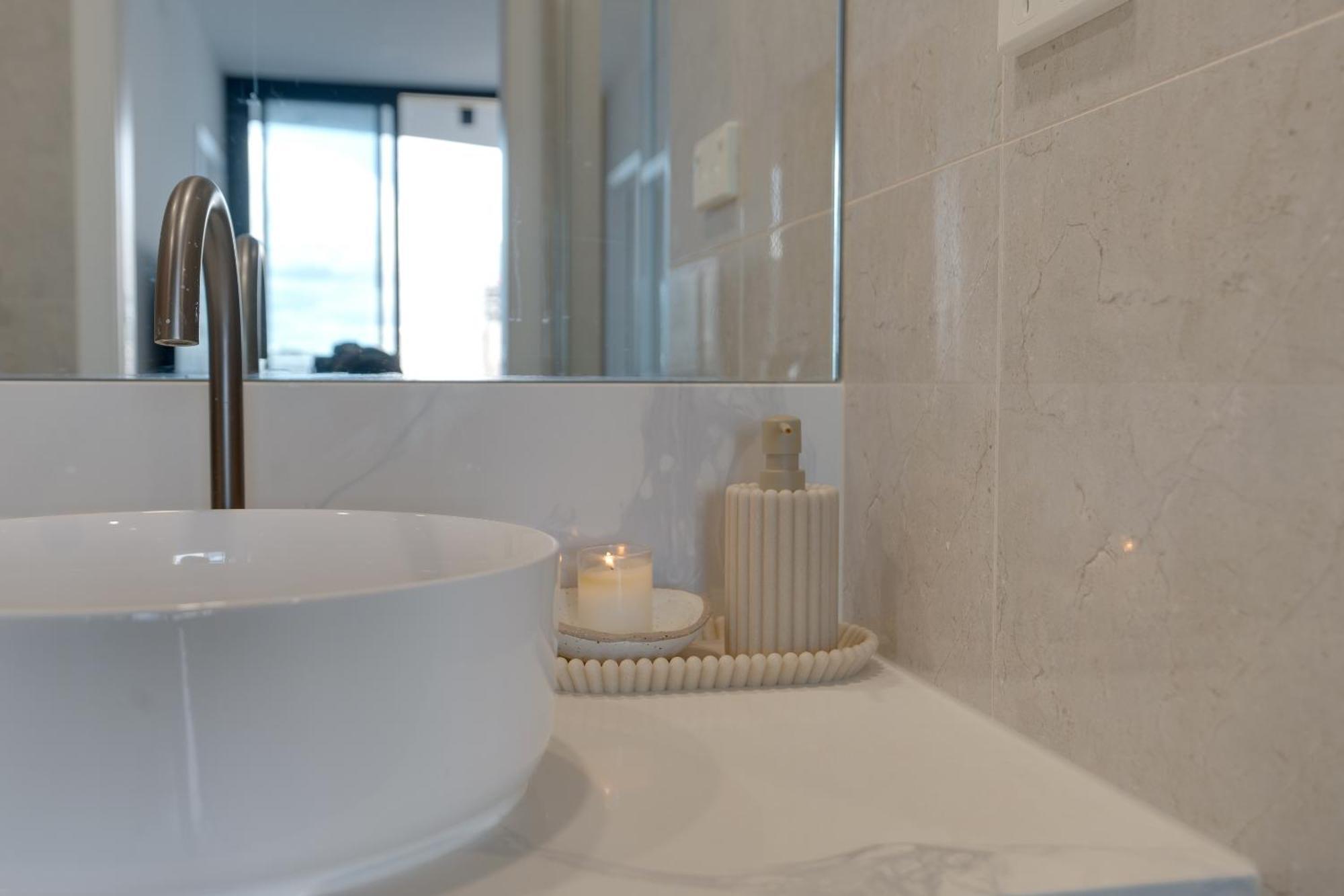Broadbeach Bliss 2b Apartment