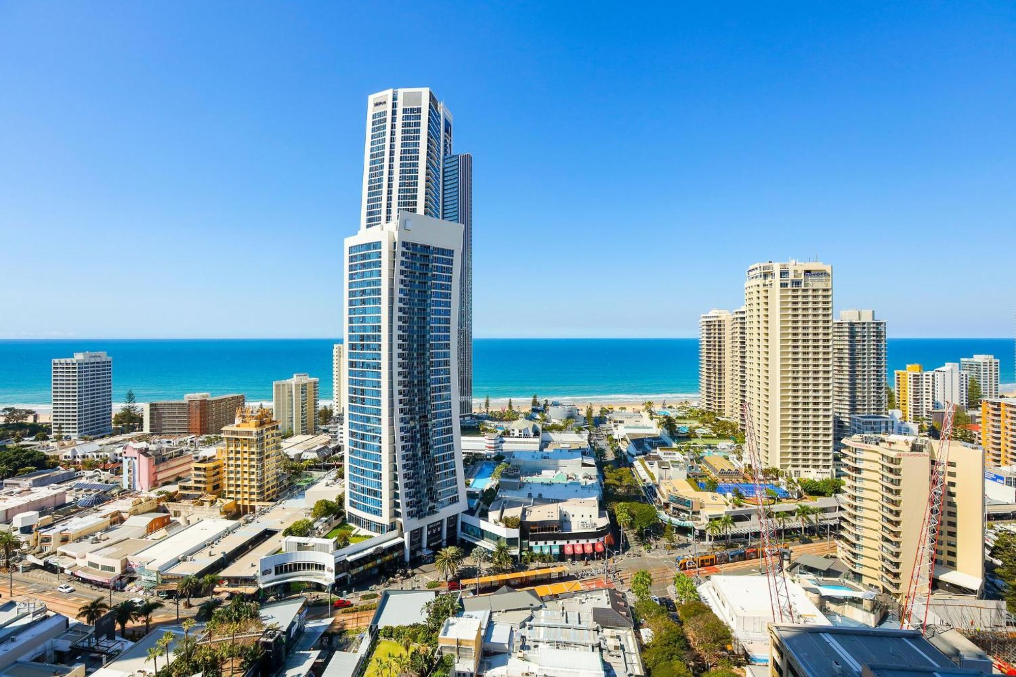 Circle On Cavill 2, 3, 4 & 5 Bedroom Skyhomes & Sub Penthouses By Holidays