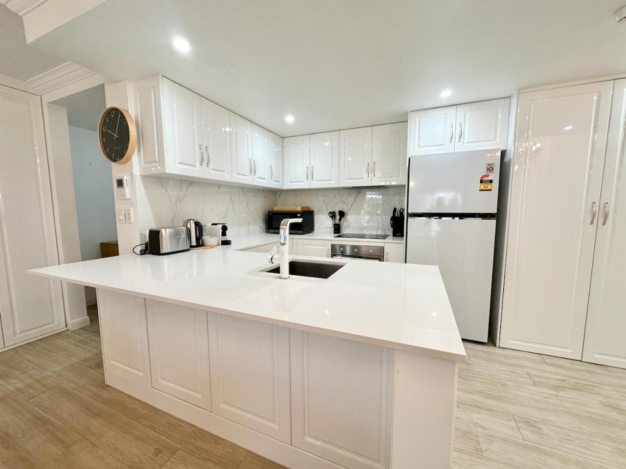 Phoenician Resort, Broadbeach Apartment Gold Coast