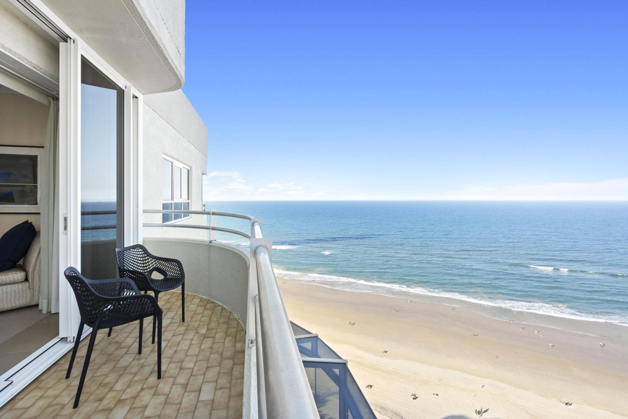 Zenith - Q Apartment *