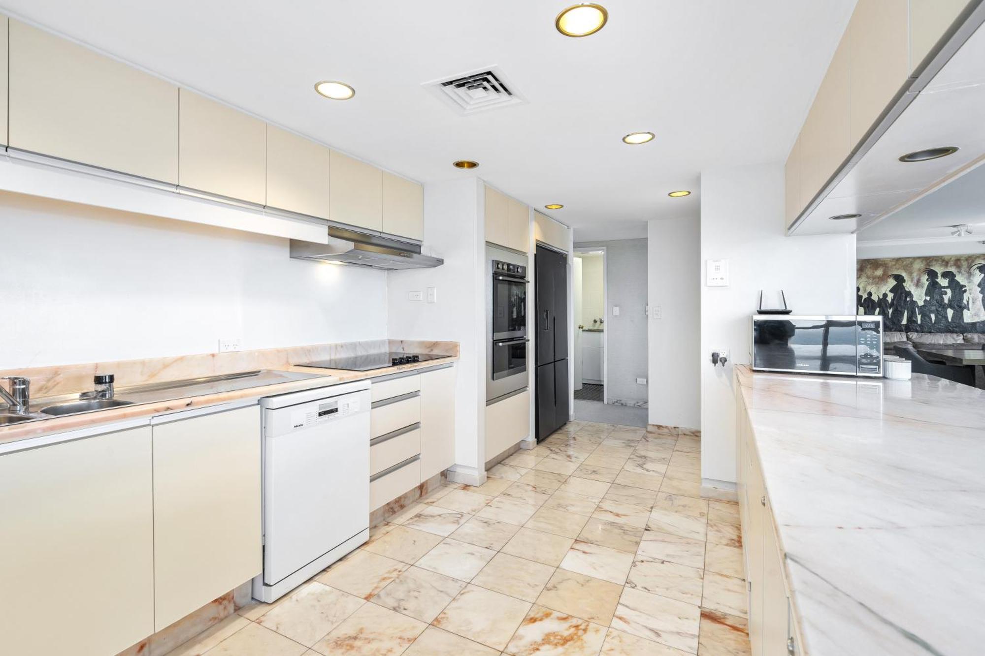 Apartment Zenith - Q