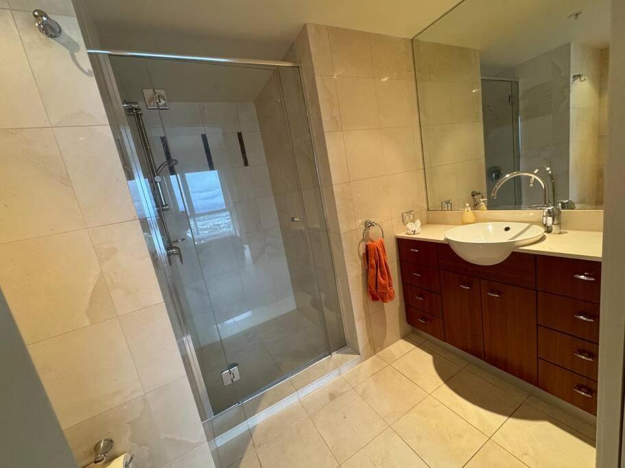 Welcome To A 275m2 Sub-penthouse With Great Ocean Apartment *