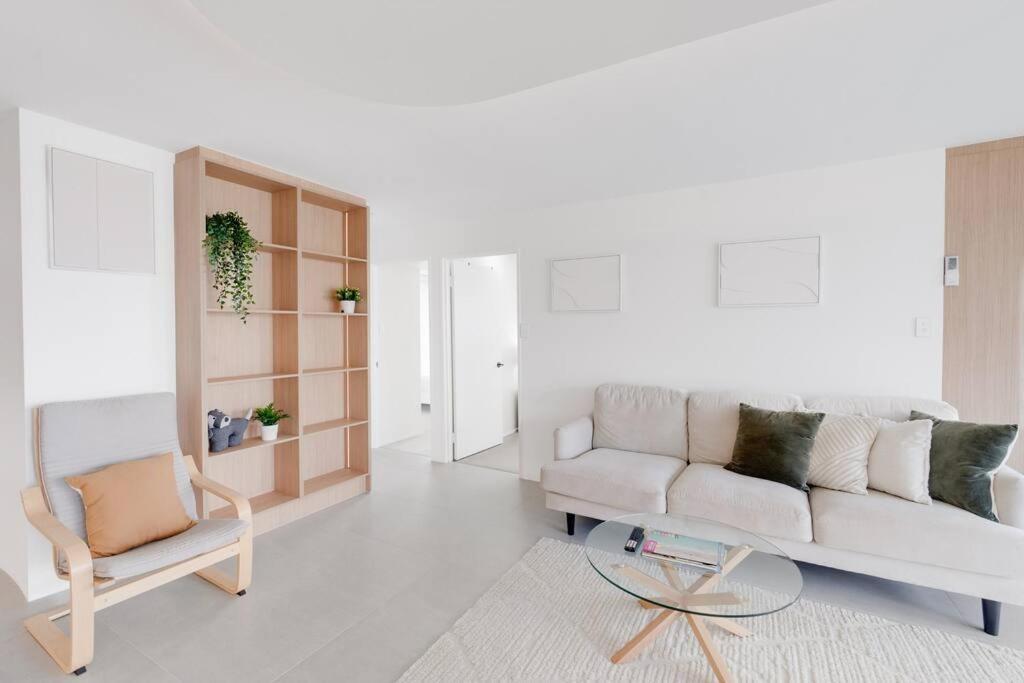 2br Modern Surfers Paradise * Gold Coast