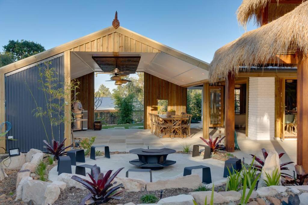 Elegant Coastal Escape In The Heart Of
