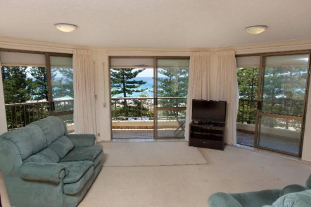 Mahana! Burleigh 70's Style 2bed Apartment Gold Coast