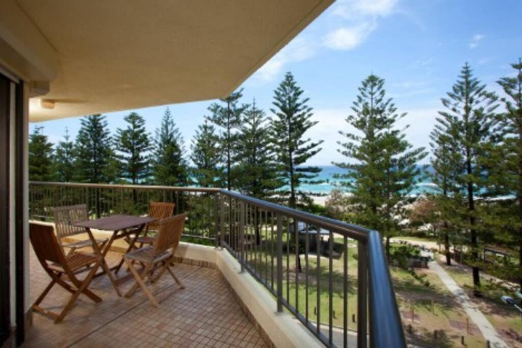 Apartment Mahana! Burleigh 70's Style 2bed