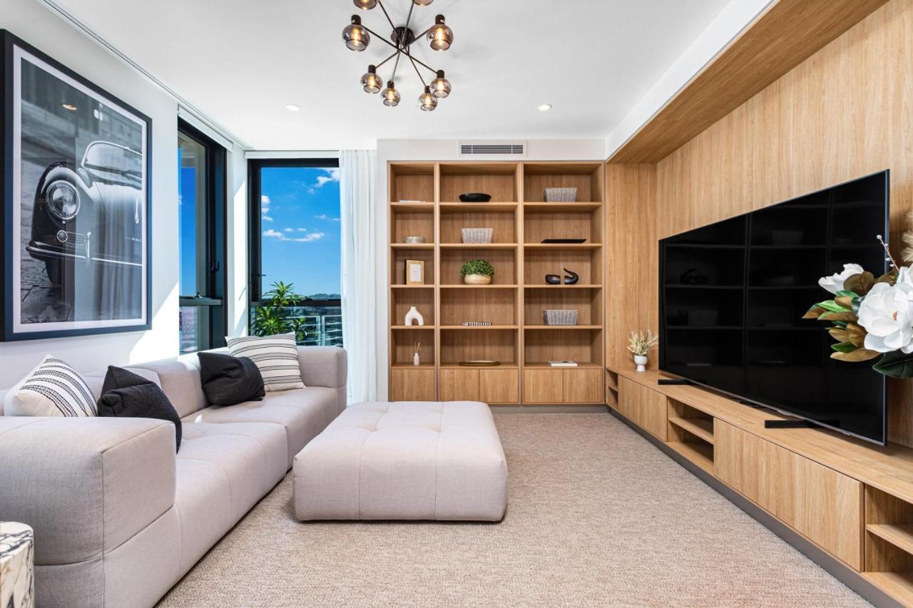 Panoramic Penthouse Views