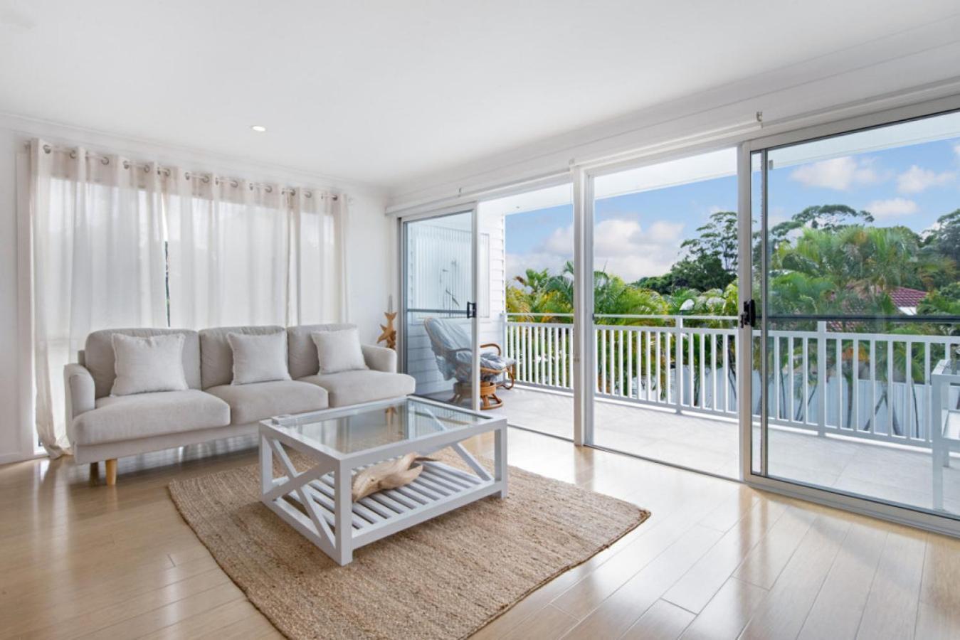 Coastal Retreat Mermaid * Gold Coast