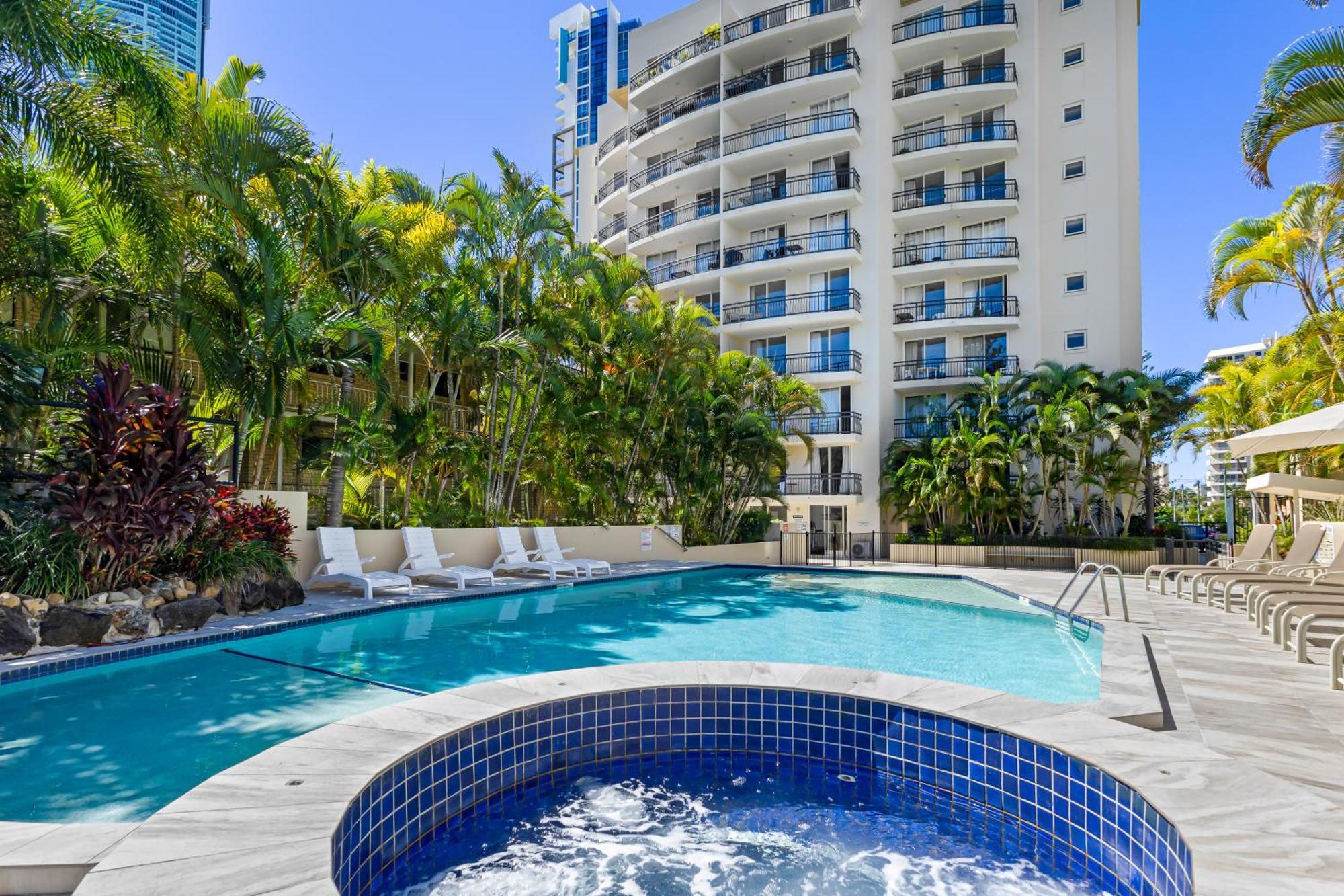 Aparthotel Palazzo Colonnades Gold Coast