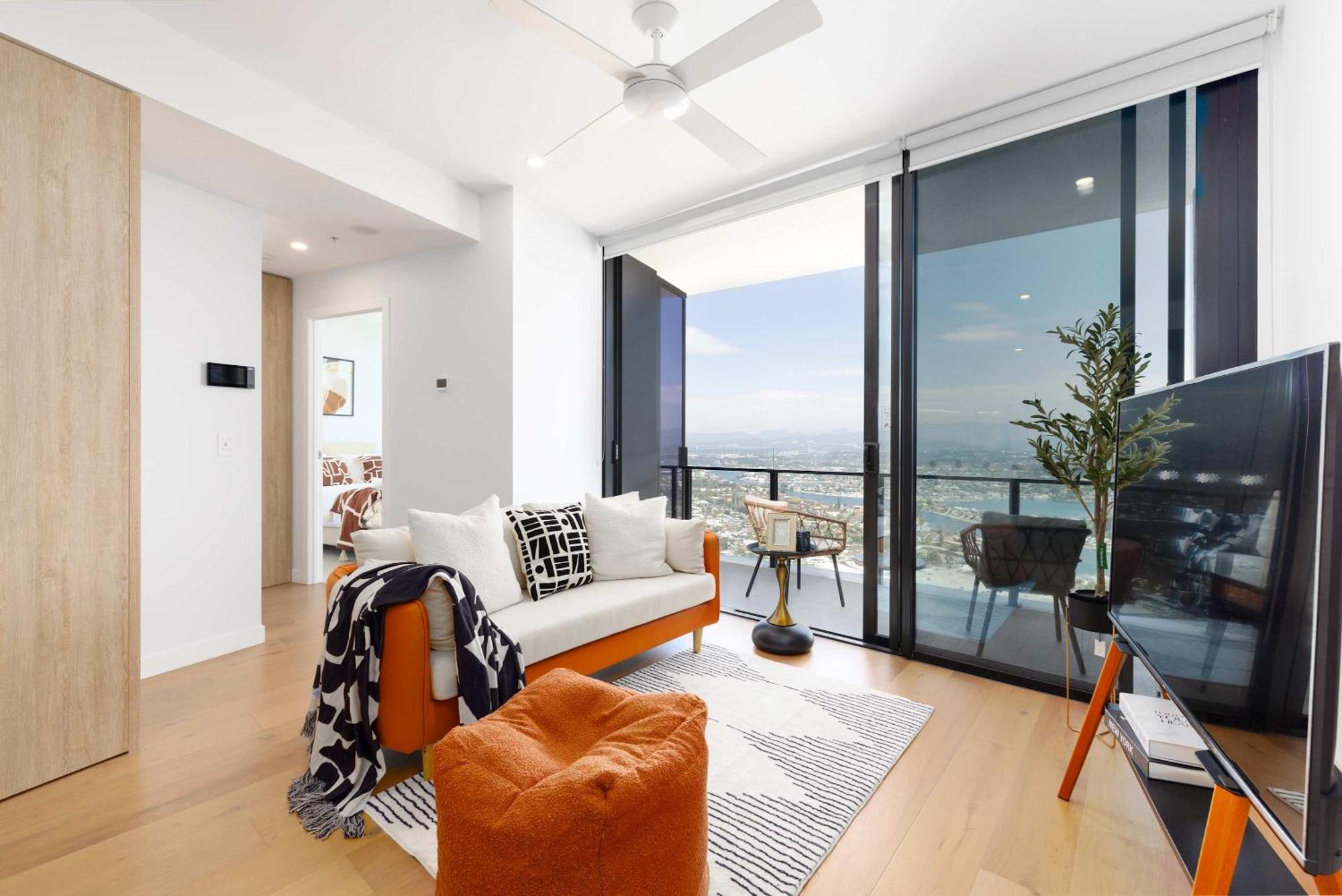 Modern 1br Steps From Casino & Pacific Fair Gold Coast