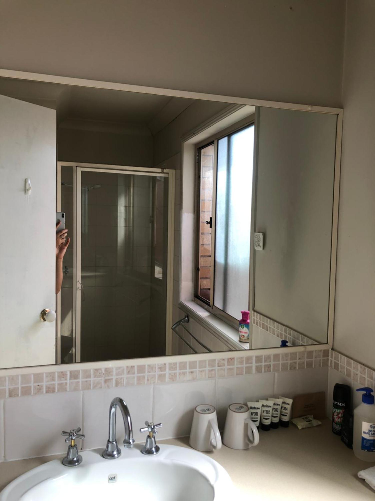 Homestay Sky Bnb Room With Own Bathroom Gold Coast