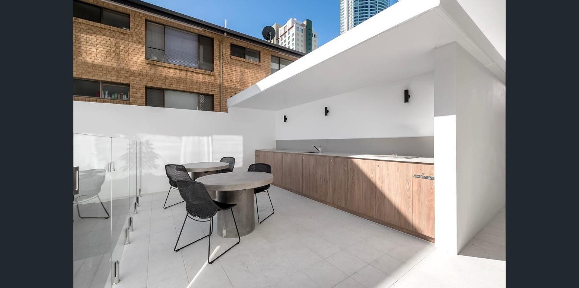 Apartment Brand New Modern 2bed 2bath Canal View