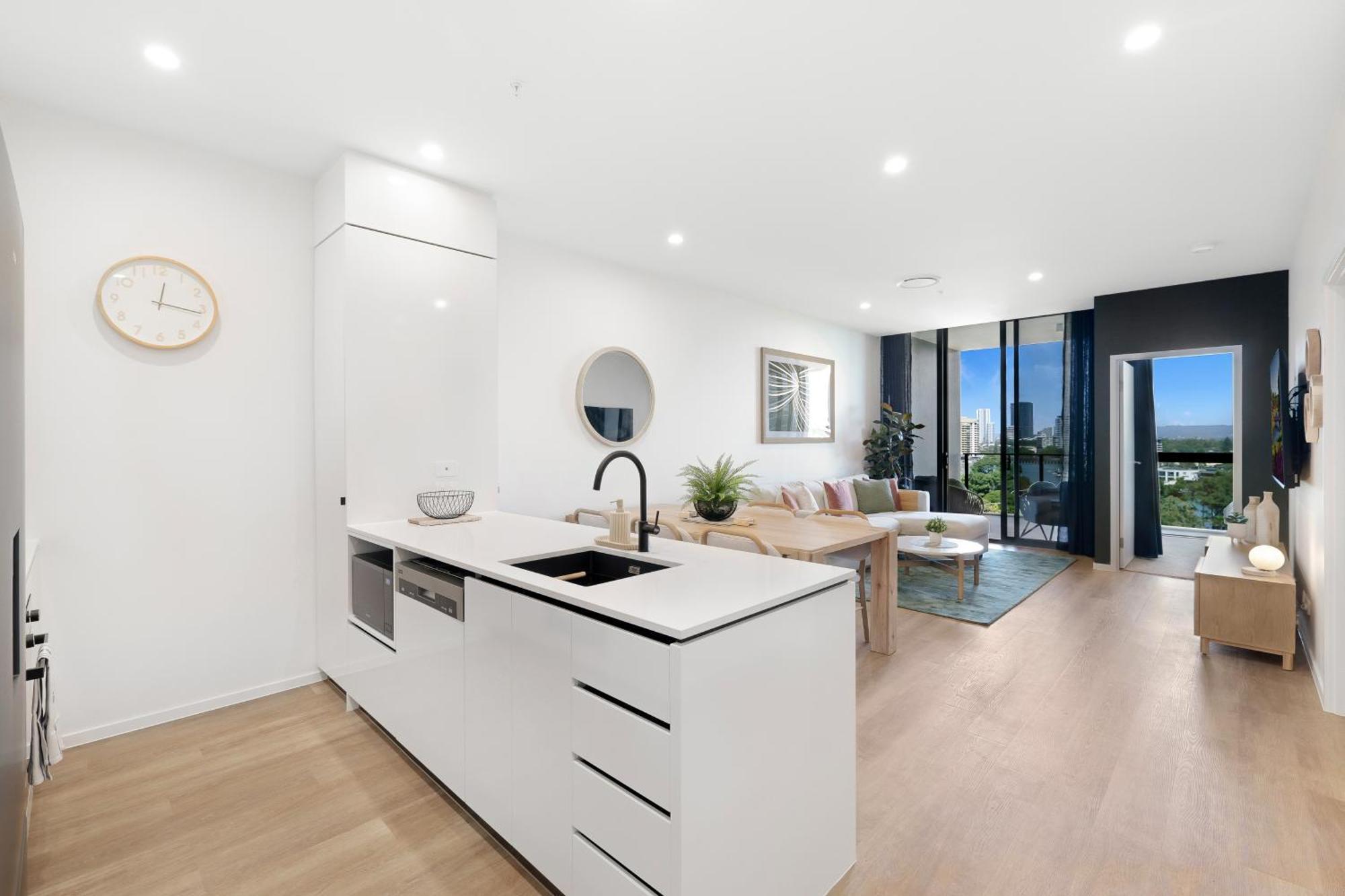 Brand New Modern 2bed 2bath Canal View Apartment *