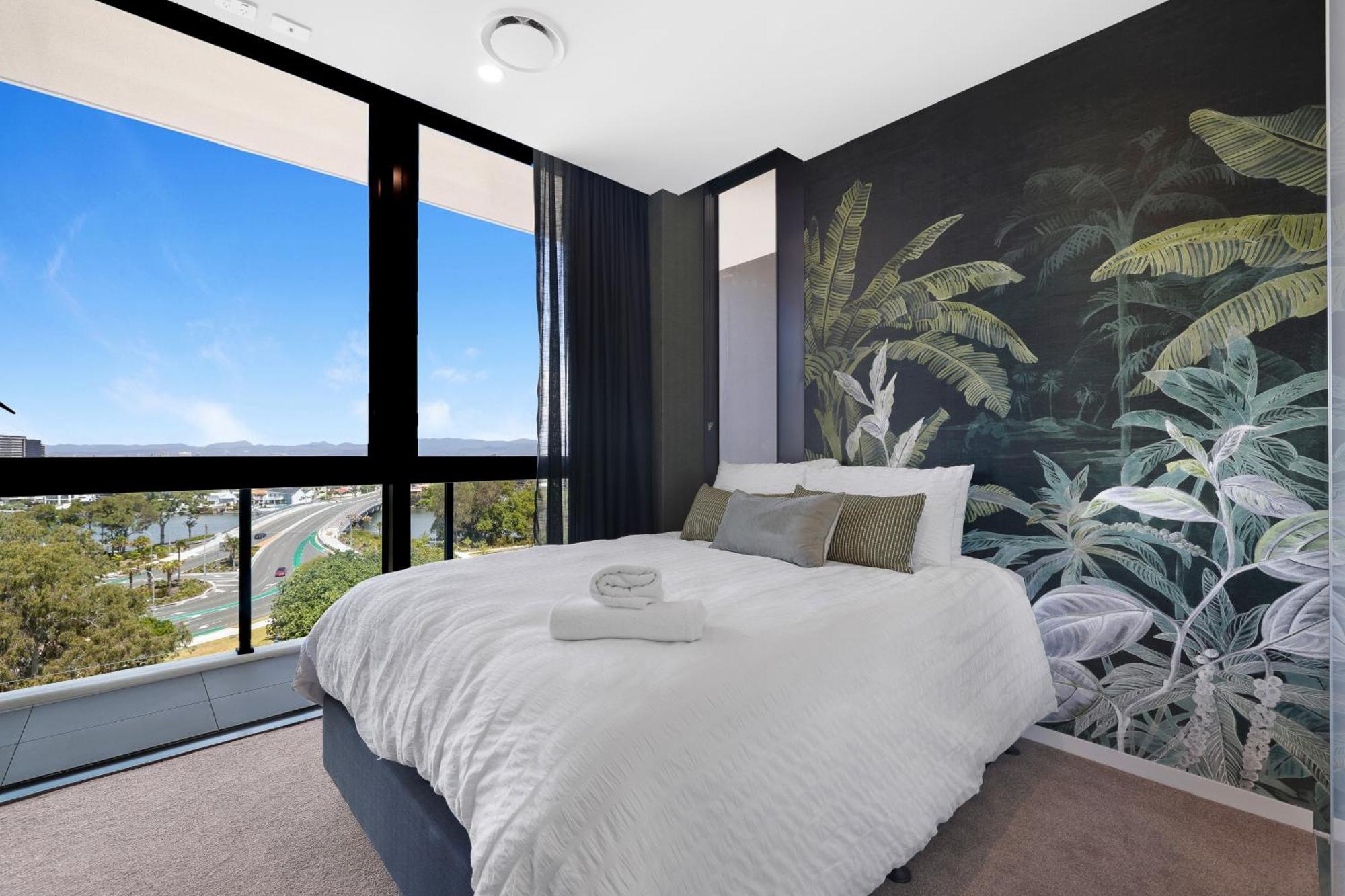 Apartment Brand New Modern 2bed 2bath Canal View Gold Coast