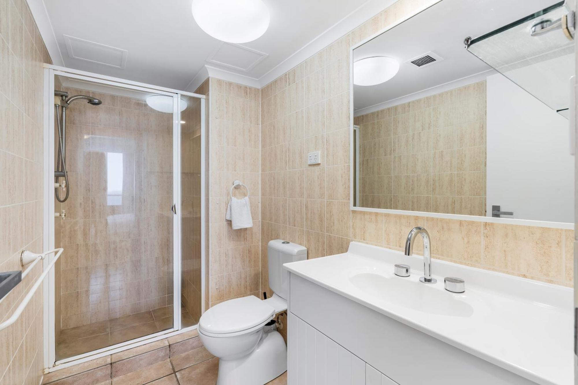 Apartment Peninsula 21b *