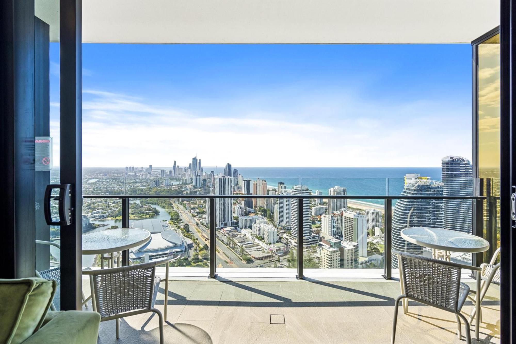 Apartamento 2 Bedroom 1 Bathroom Private At Casino - Paid Parking Only Gold Coast