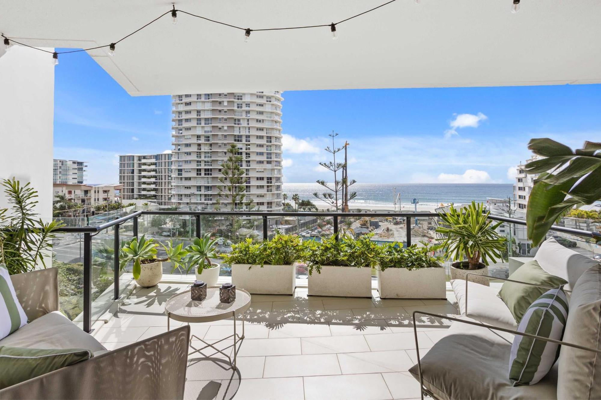 Apartment Luxe Oceanview In Palm