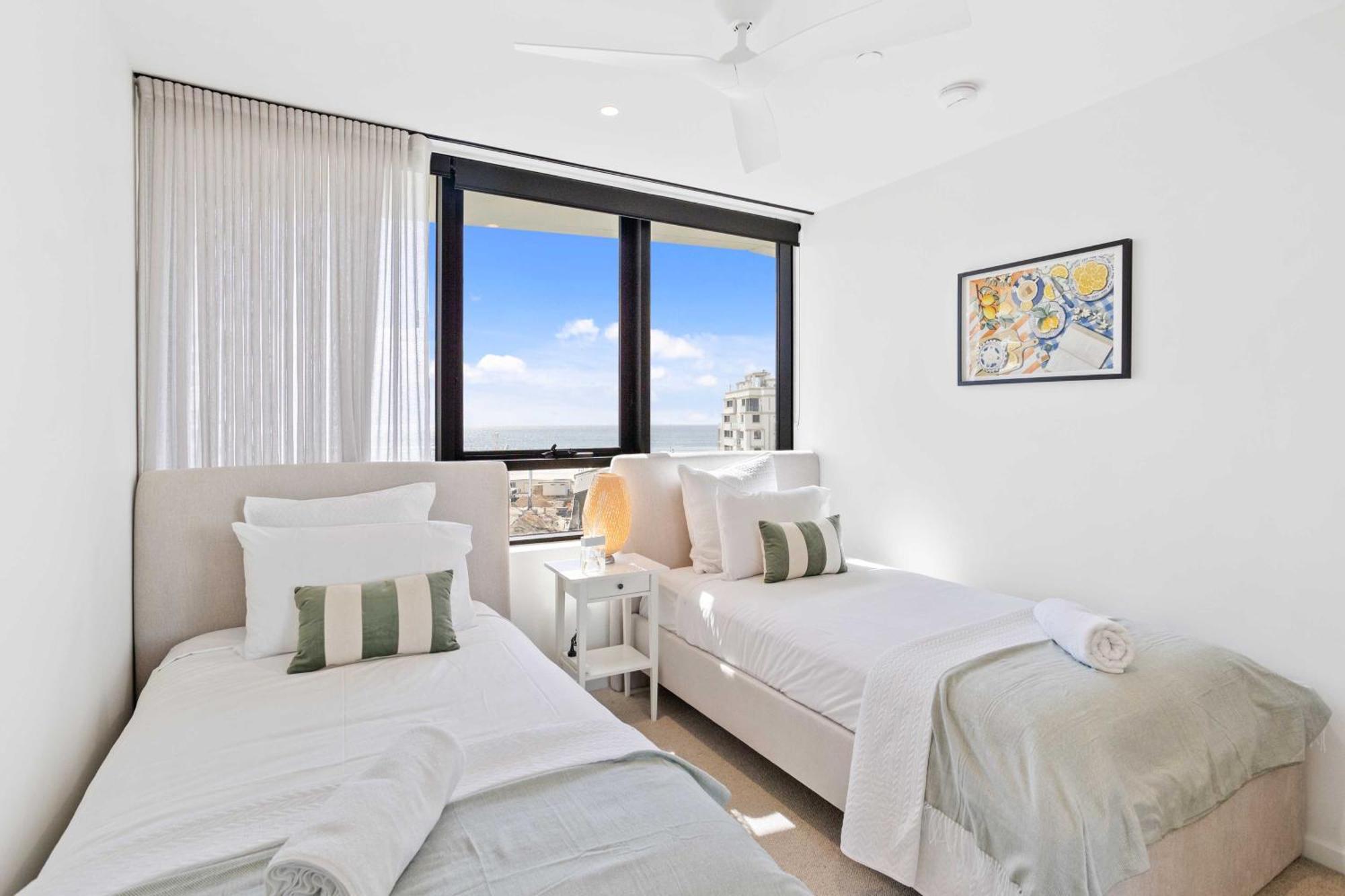 Luxe Oceanview In Palm Apartment Gold Coast