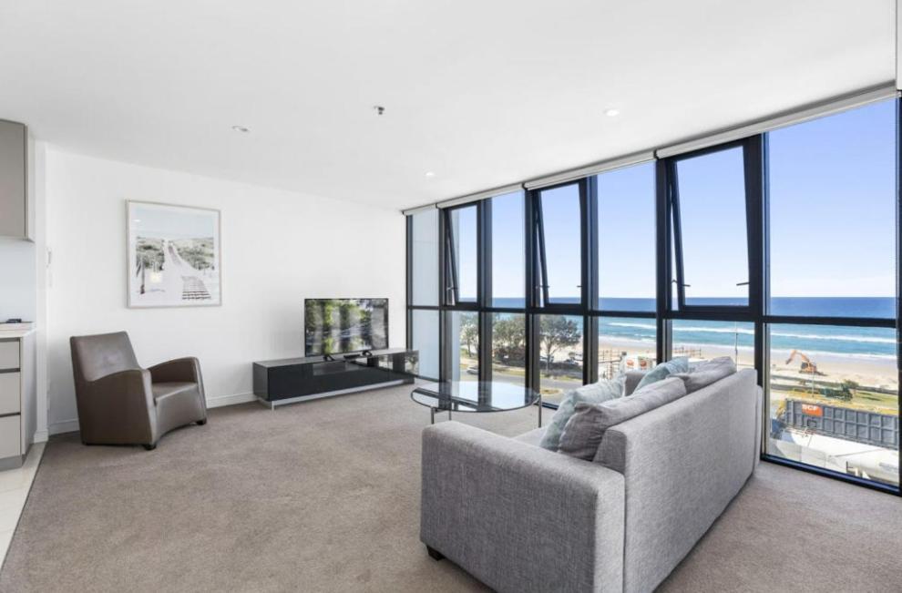 Premium Oceanfront Unit At Rhapsody Surfers Paradise * Gold Coast