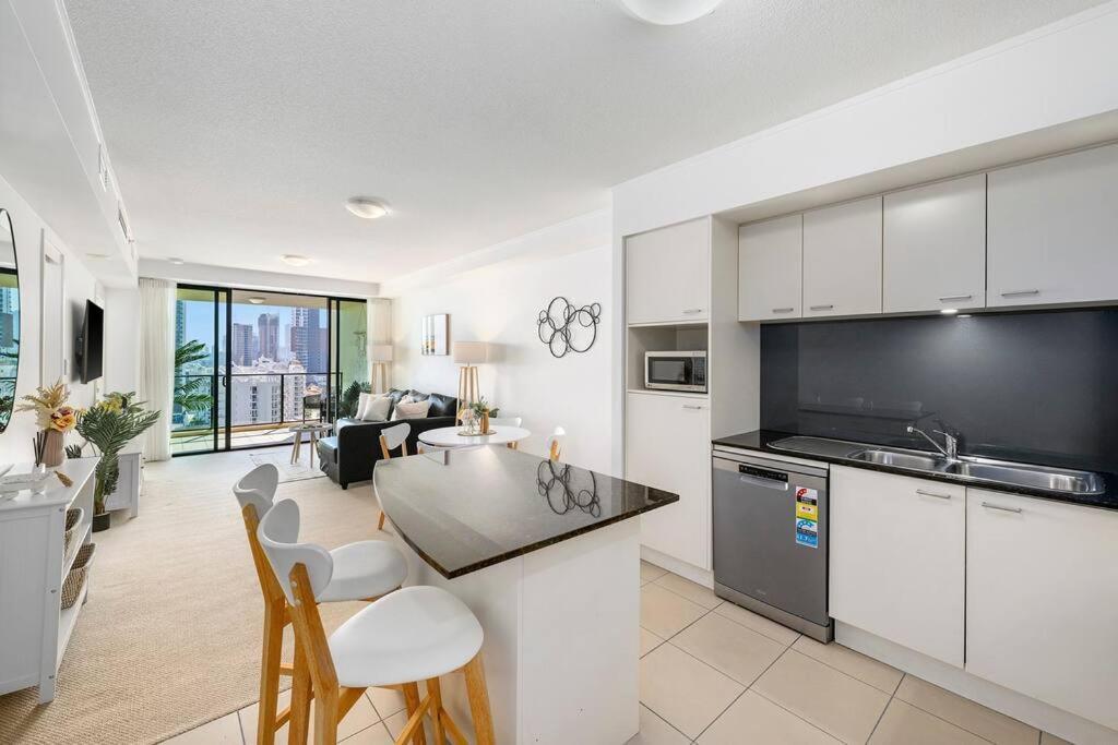 Stunning Unit-perfect Location Apartment