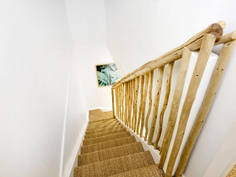 Elanora 3 Bedroom *