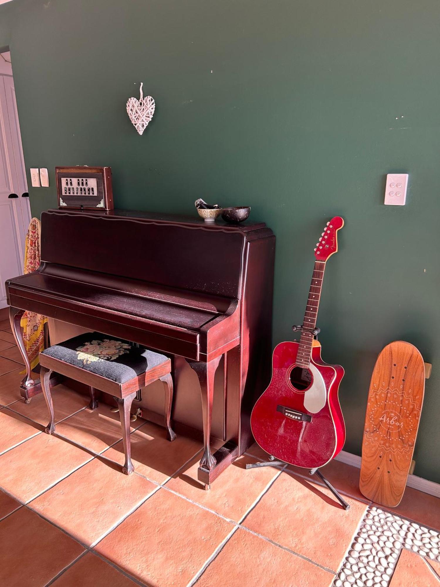 Homestay Burleigh Waters Seaside Heaven *