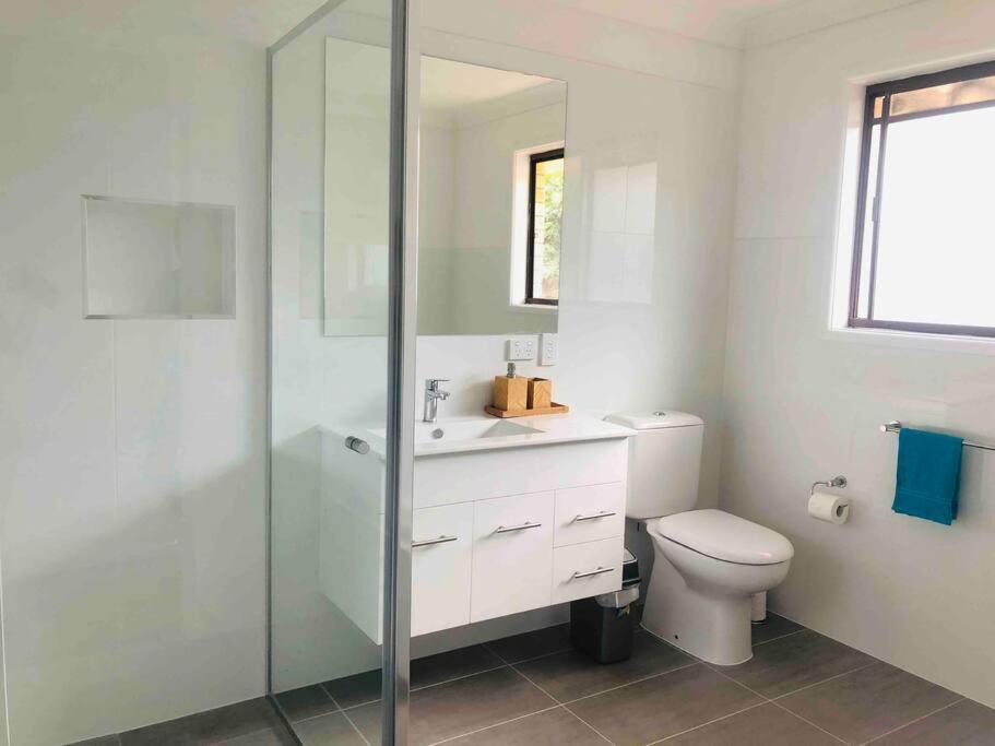 Life - 3 Bedroom Duplex, 80 Steps To Mermaid Gold Coast