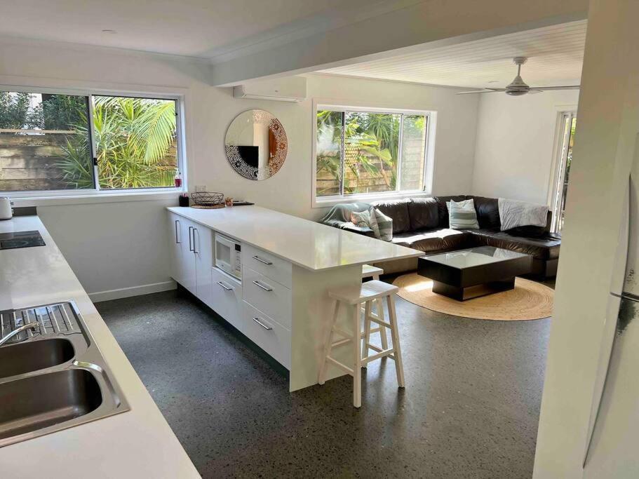 Life - 3 Bedroom Duplex, 80 Steps To Mermaid Apartment