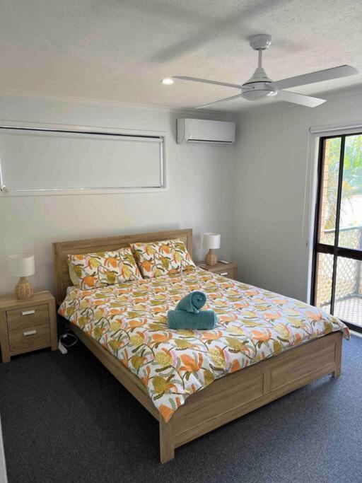 Apartment Life - 3 Bedroom Duplex, 80 Steps To Mermaid