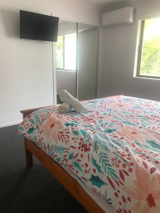 Apartment Life - 3 Bedroom Duplex, 80 Steps To Mermaid Gold Coast