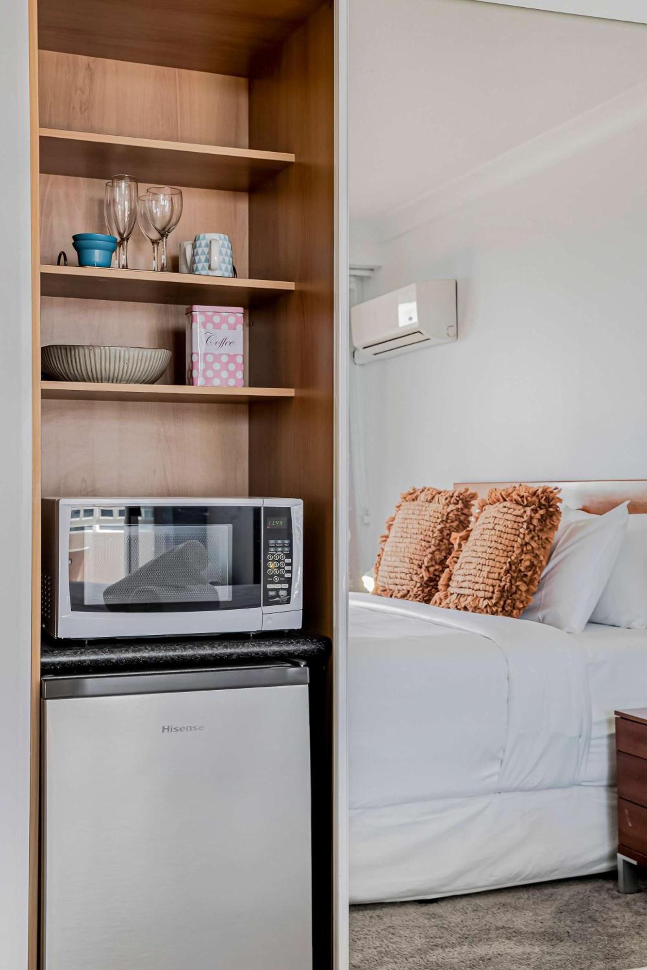 Oceanview In Complex Gold Coast