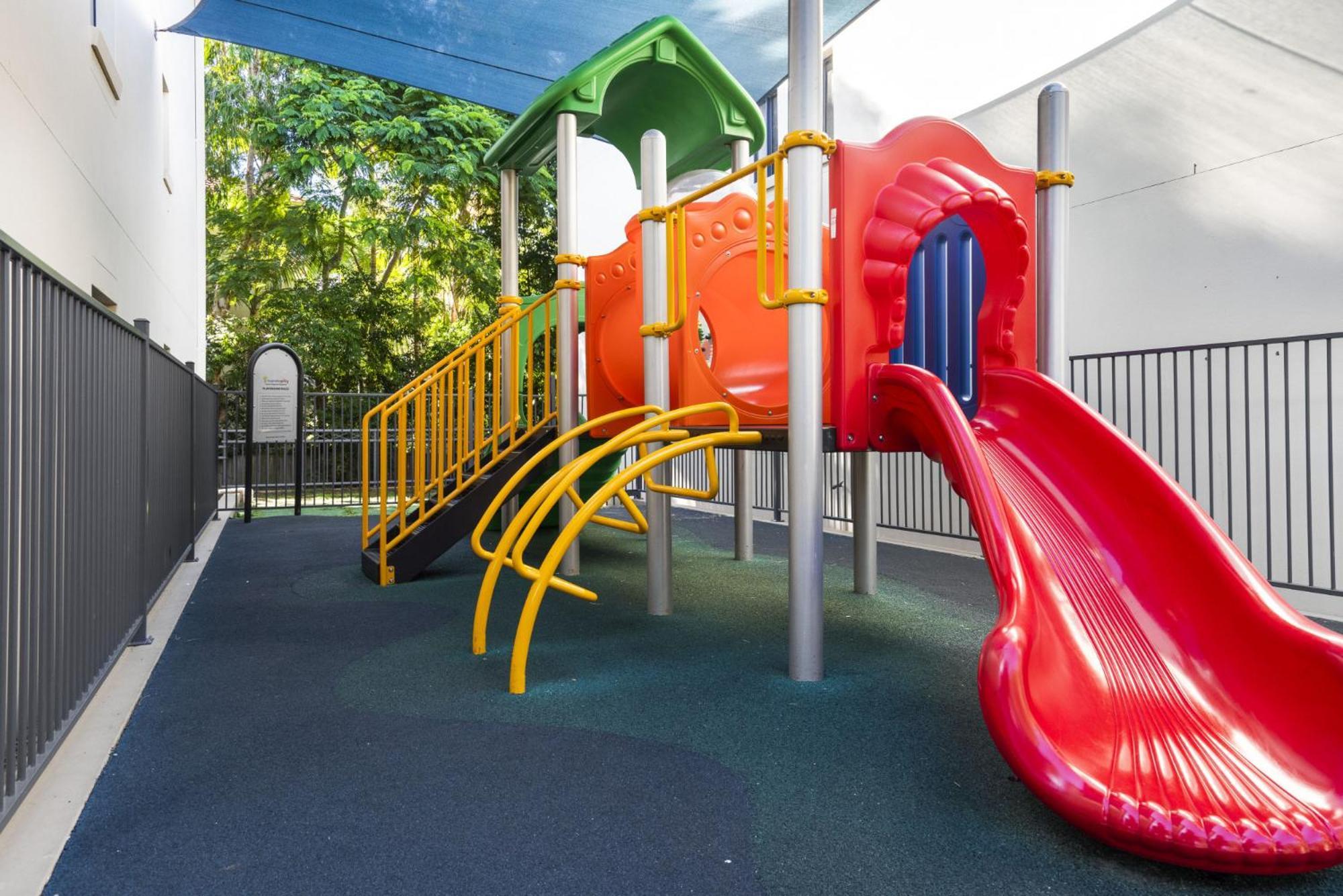 2-bed Family Haven With Pools Bbq & Playgrounds Gold Coast