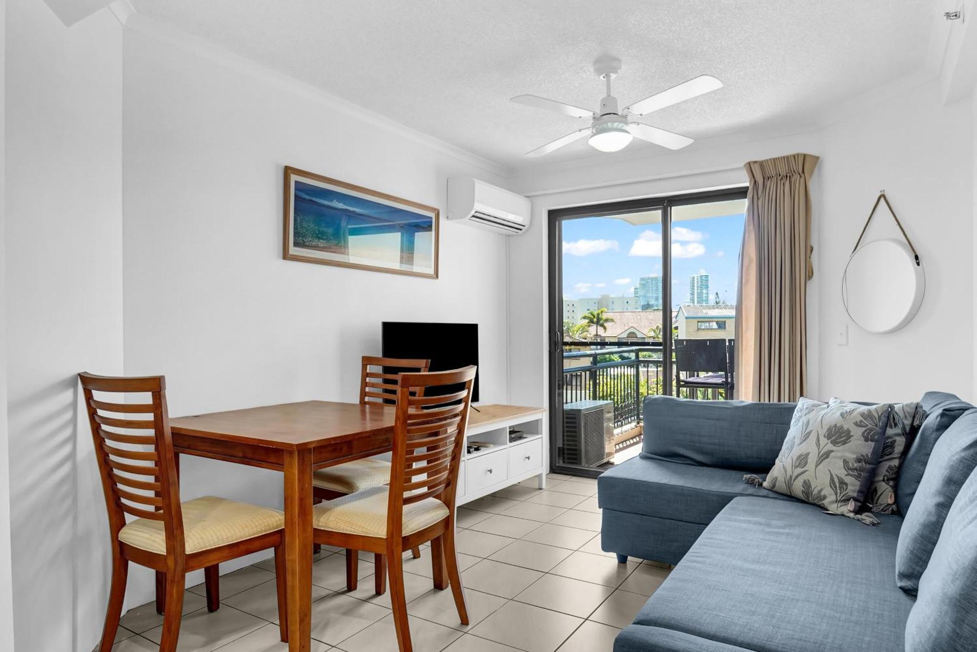 Windsurfer Aparthotel 4*