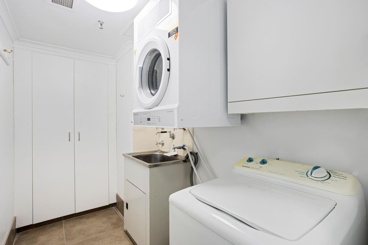 Apartamento Ocean's 14th - Beachfront Resort-style Living *