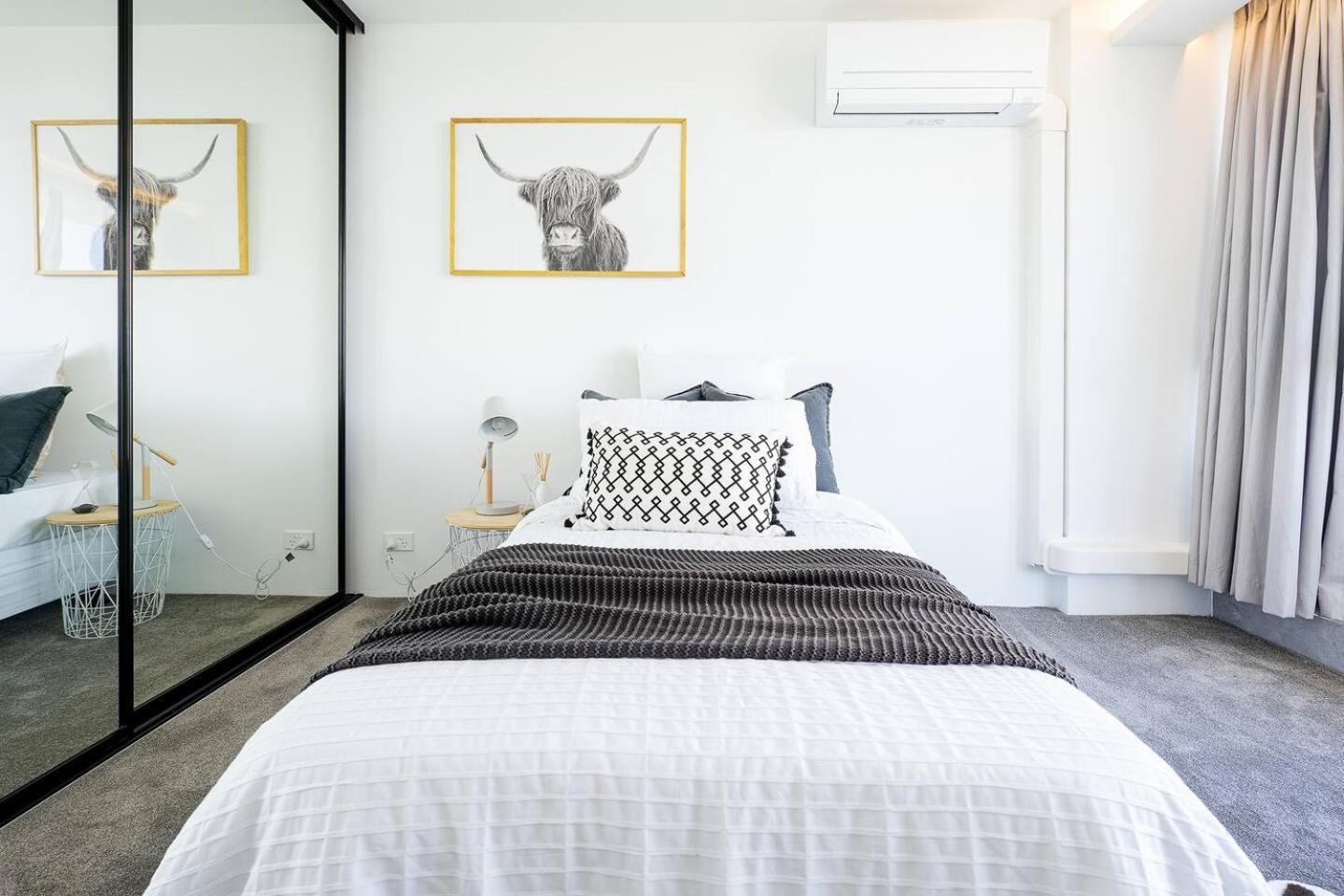 Paradise Bound - And Modern At Surfers