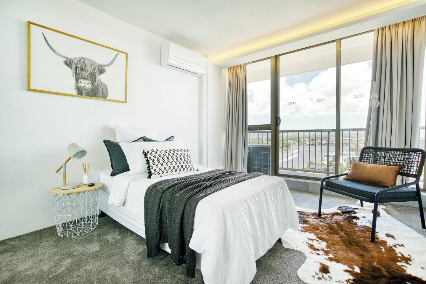 Apartamento Paradise Bound - And Modern At Surfers *