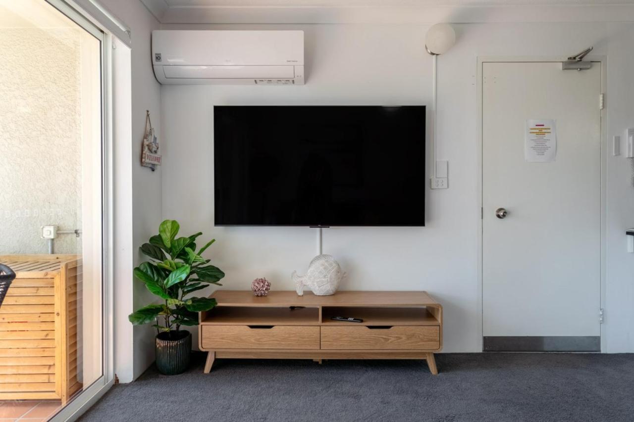 Coastal Calm Retreat Apartment