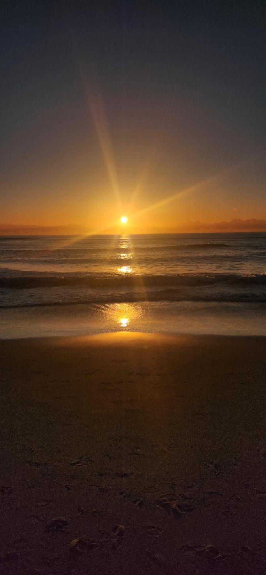 Aparthotel Burleigh Surf 4*