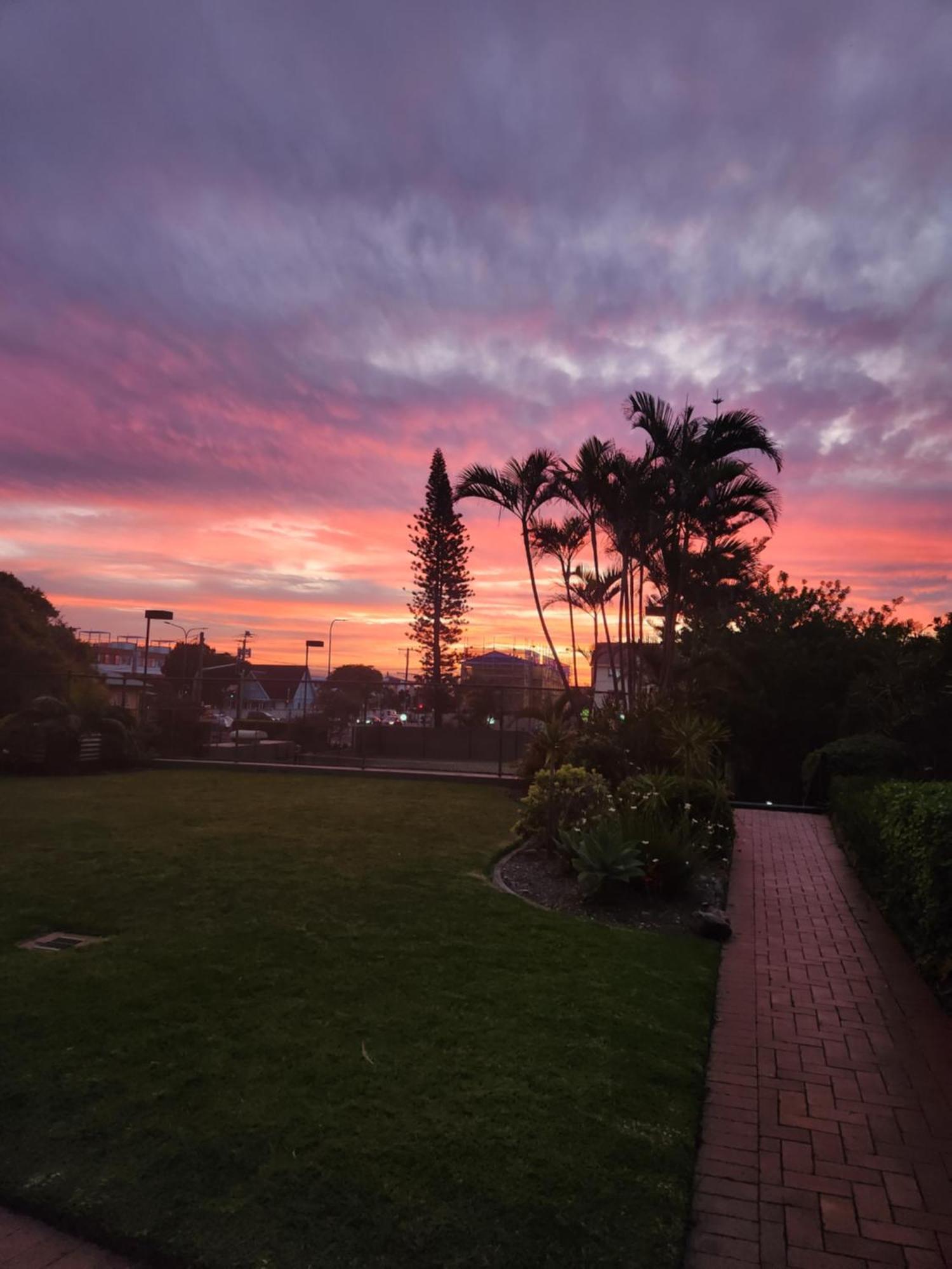 Aparthotel Burleigh Surf Gold Coast