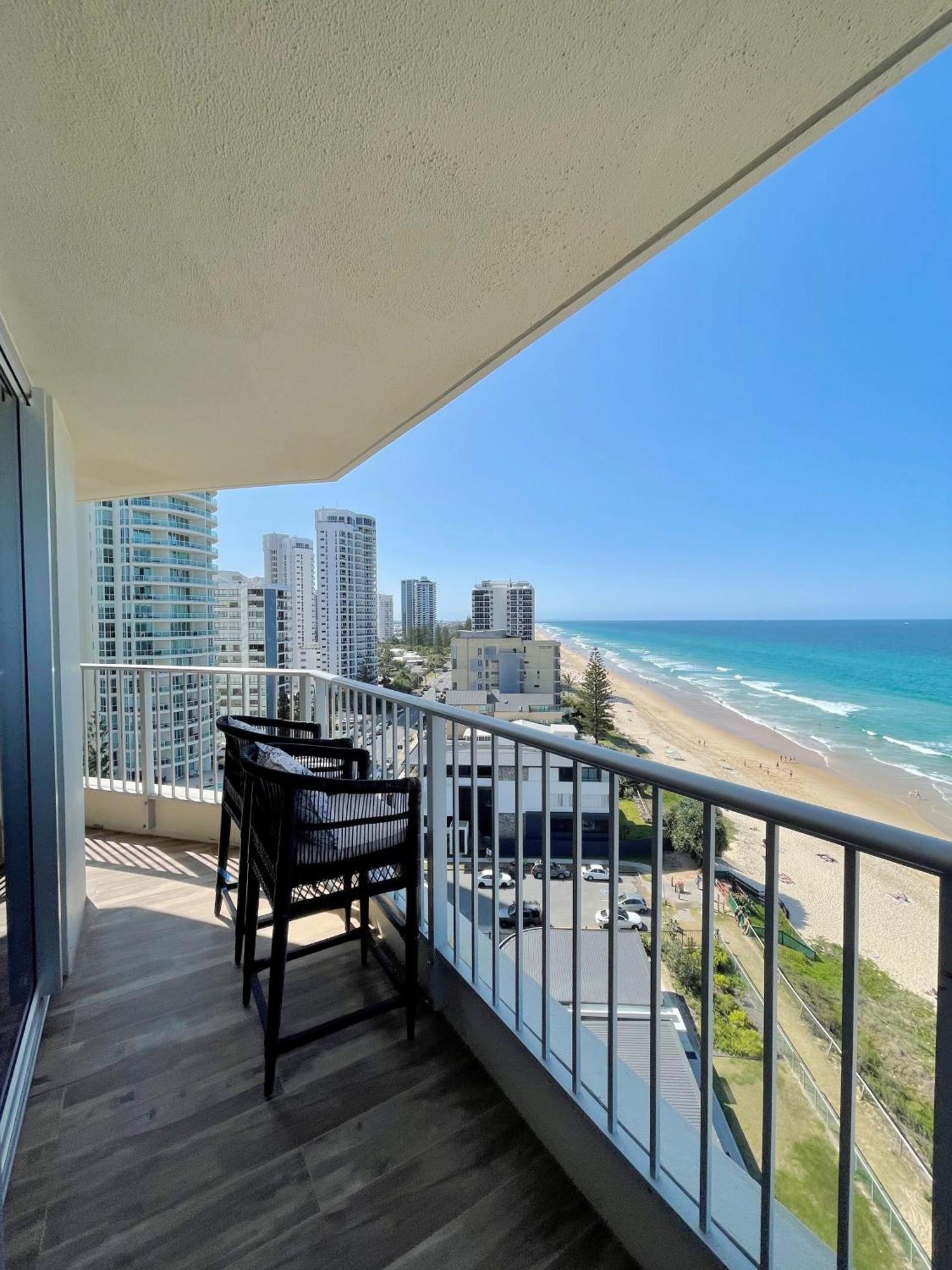 Absolutely Stunning! On The !!! Gold Coast